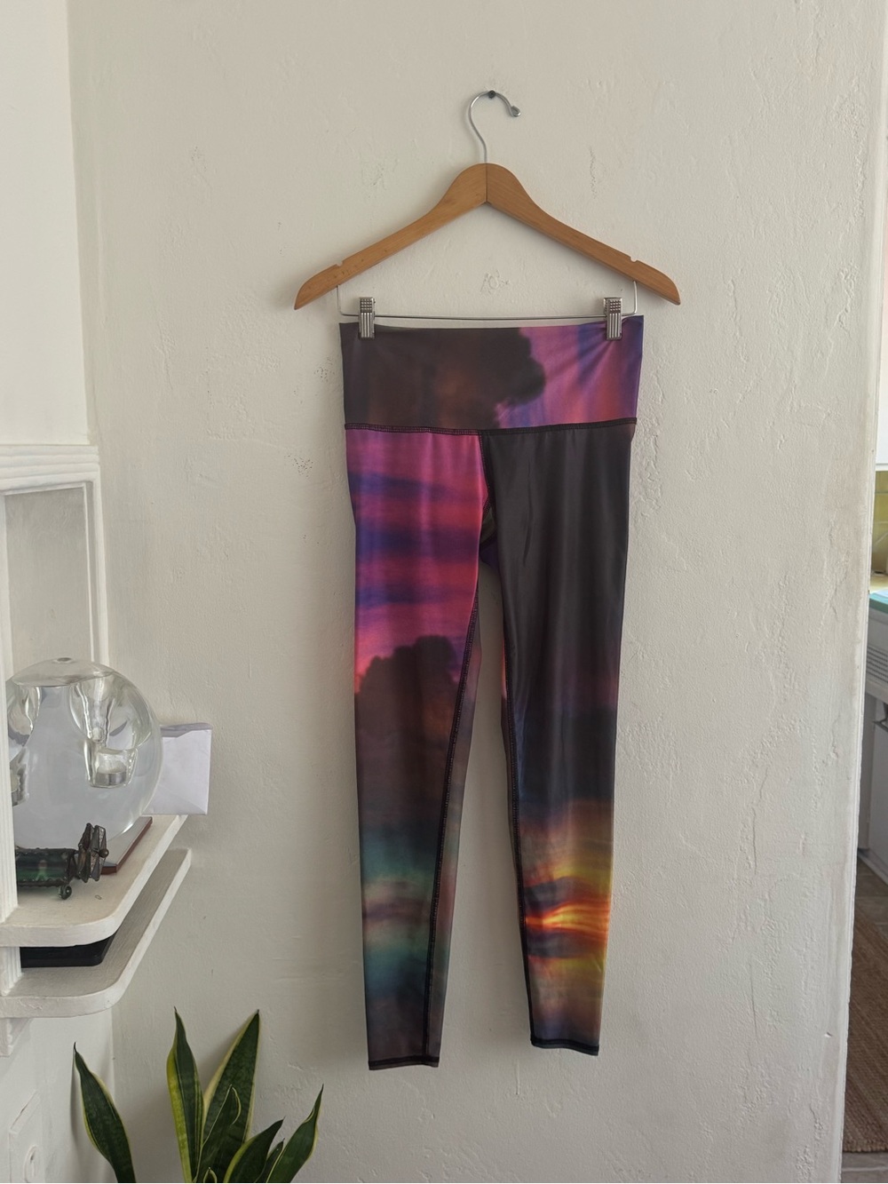 Teeki Purple and Pink Sunset Print Leggings
